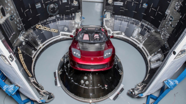 Tesla Roadster di stasiun SpaceX