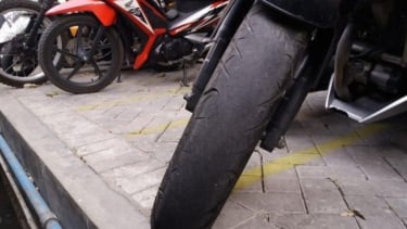 Ban Motor Botak