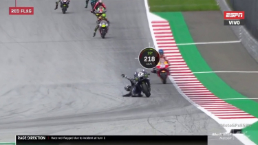 Maverick Vinales Jatuh