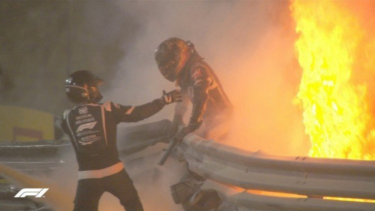 Romain Grosjean kecelakaan