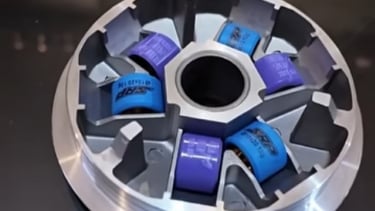 Silang Roller pada CVT Motor Matic