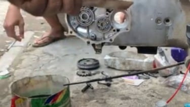 Memasang bearing matic