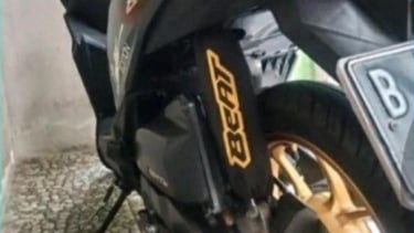 Shockbreaker menggunakan Sarung