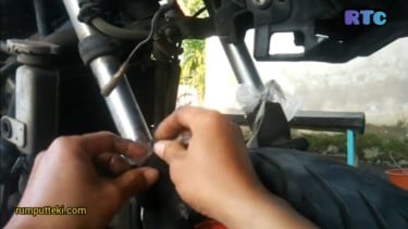 Shock Depan