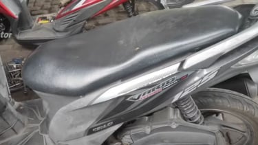 Vario 125 FI Pembersihan Throttle Body