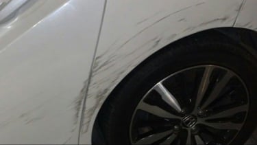 Baret di Mobil
