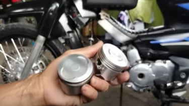ganti piston baru malah keluar asap putih