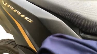 Cara Mengkilapkan Bodi Motor