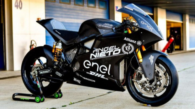 Motor balap listrik MotoE ketika uji coba.