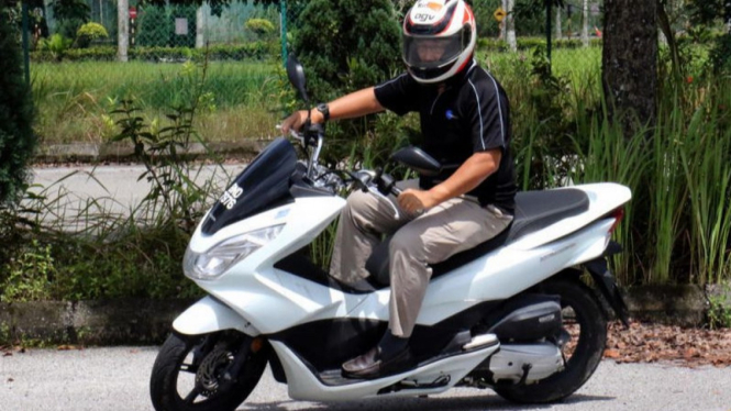 Honda PCX.