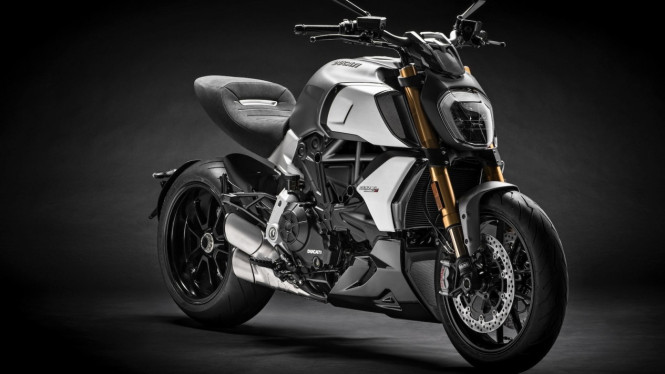 Ducati Diavel 1260 model 2019.