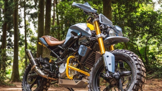 BMW G310R Bergaya Scrambler.
