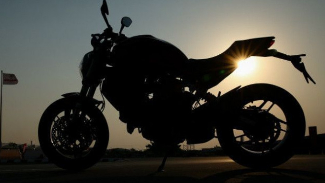 Ducati Monster.