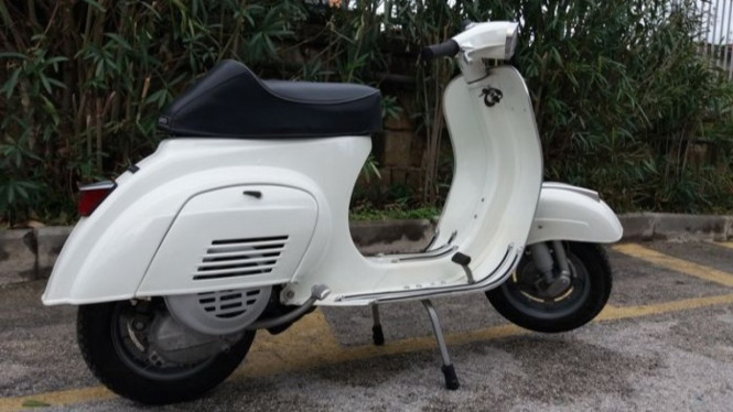 Vespa 50 Special