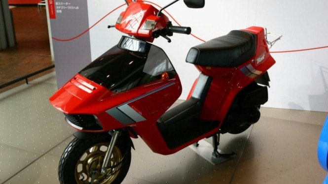 Honda Beat FC50.