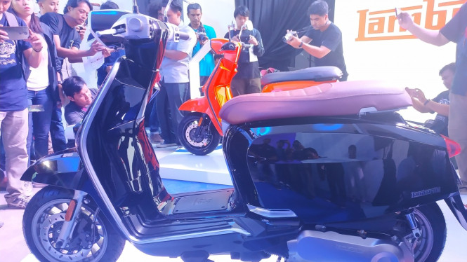 Lambretta V200 special