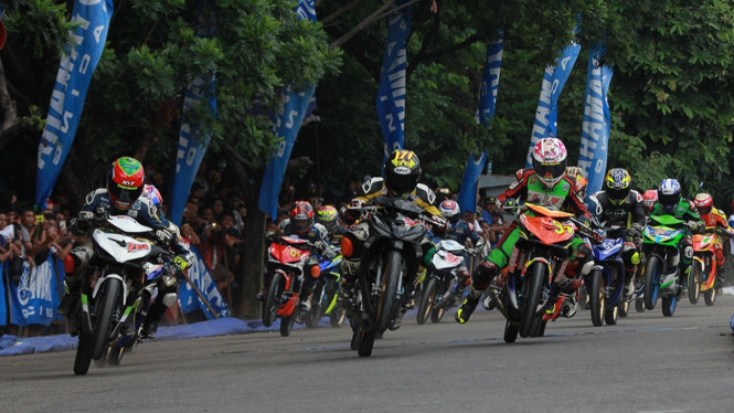 Balapan Yamaha Cup Race