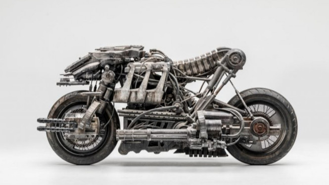 Motor Terminator yang semua bahannya dari baja.