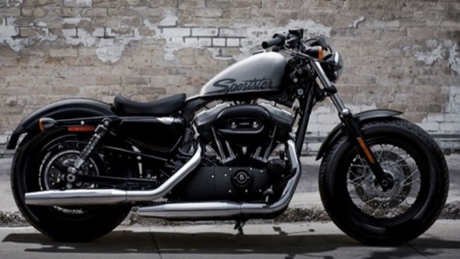 Harley Sportster.