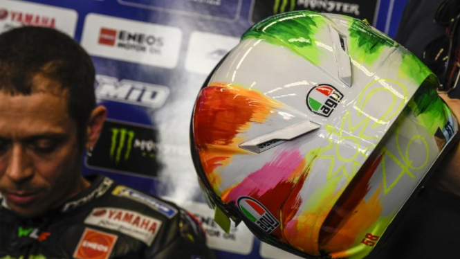 Helm khusus Valentino Rossi di MotoGP Italia 2019