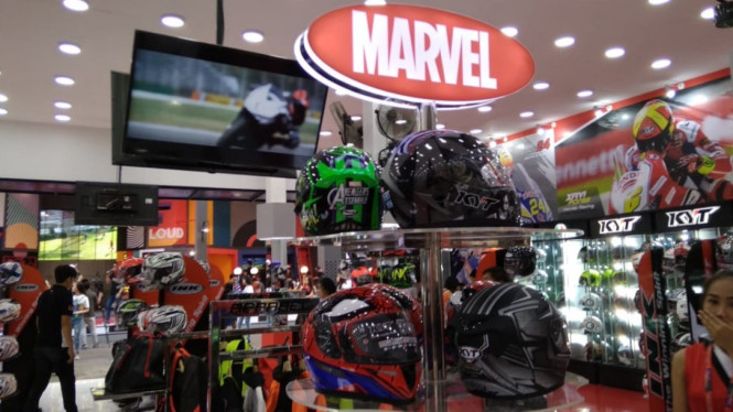 KYT helm hadir di PRJ Kemayoran.