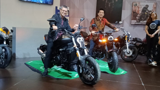 Benelli 502c dan Leoncino 250 resmi dirilis di GIIAS 2019.