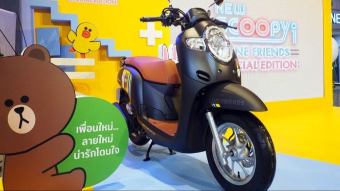 Scoopy edisi istimewa.