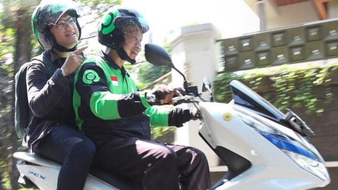Gojek pakai PCX listrik.