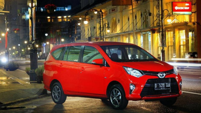 Test drive Toyota Calya di Bandung