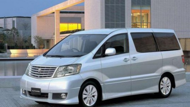 Toyota Alphard 2002