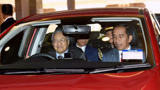 Presiden RI bersama Perdana Menteri Malaysia