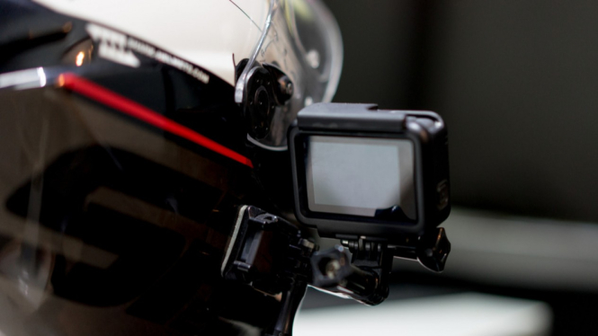 action cam di helm
