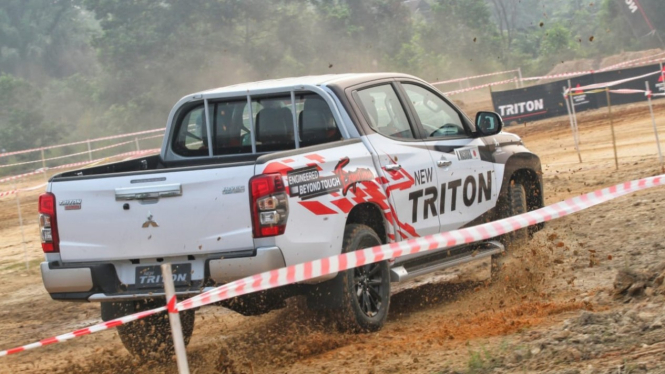 New Mitsubishi Triton