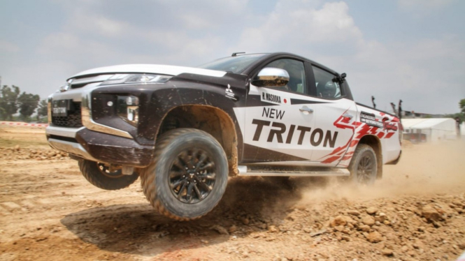 New Mitsubishi Triton
