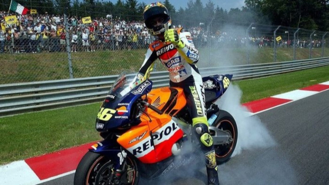 Rossi di Honda