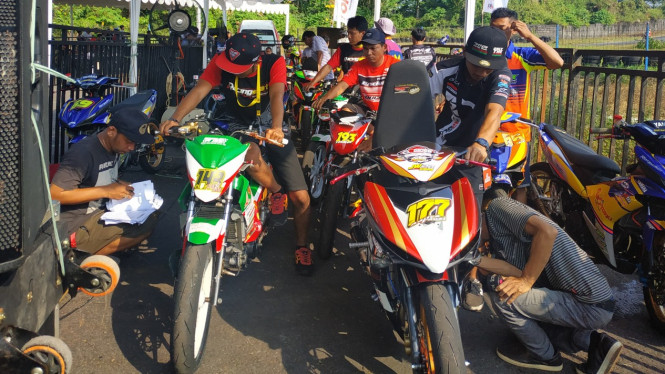 Pengecekan motor di ajang Oneprix 2019