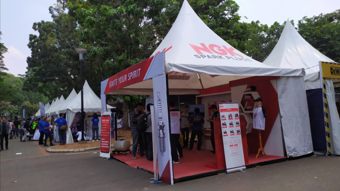 Stan NGK di Tumplek Blek