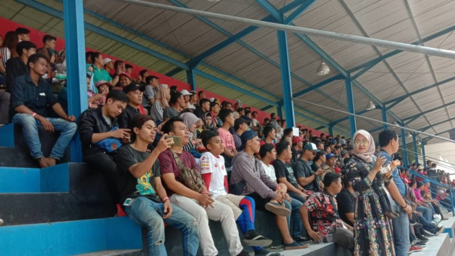 Penonton Oneprix di Sirkuit Sentul Karting