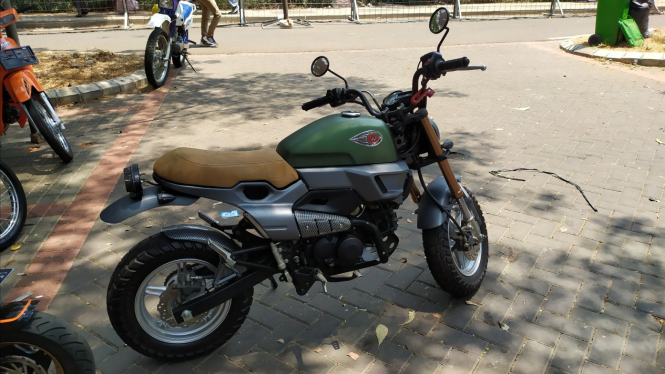Kawasaki W175 Boncel