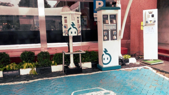 Charging Station PT PLN