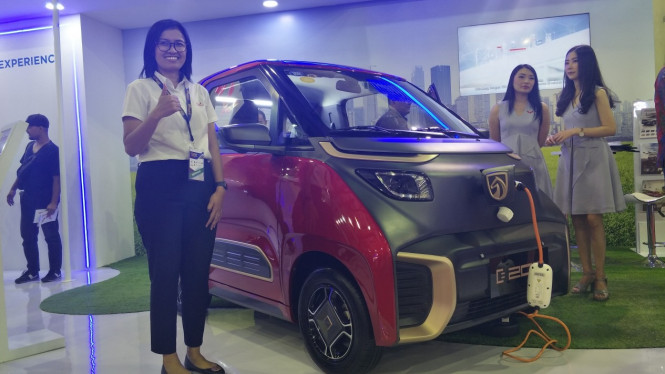 Wuling E200 di IEMS 2019