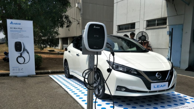 Mobil listrik Nissan