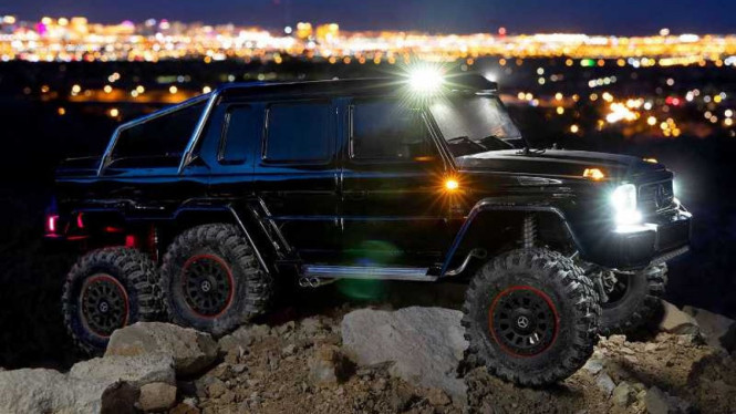 Mobil remote control Mercedes-Benz G63 AMG 6x6