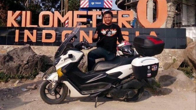 Yudi Kusuma dengan NMAX kesayangannya.