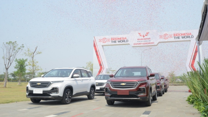 Wuling Almaz jadi Chevrolet Captiva