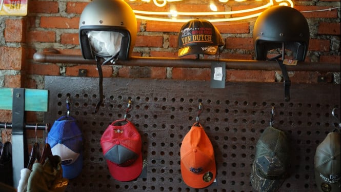 Von Dutch resmi buka di Ubud. Bali.