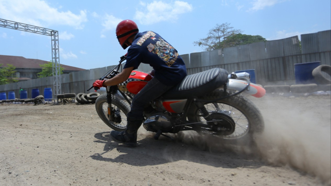 Balapan Motor Custom Flat Track