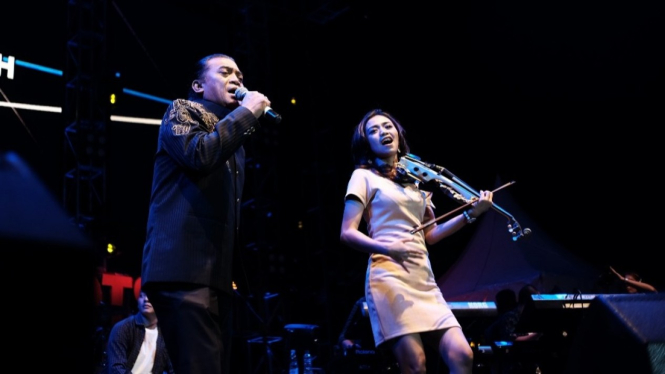 Penampilan Didi Kempot di Kustomfest 2019