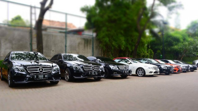 Deretan Mobil Mercy