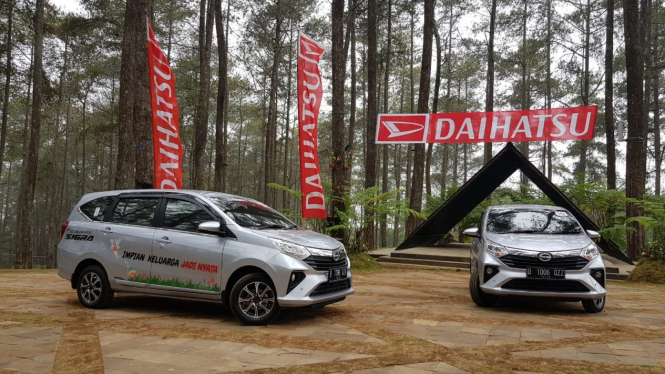 Test Drive Daihatsu Sigra baru